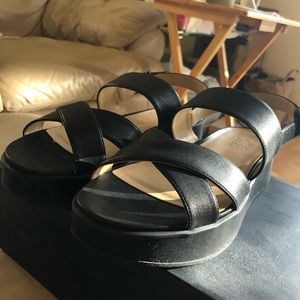NWB Naturalizer Caryn Platform Sandals Size 8.5W